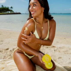 ByRokko Shine Brown Tropical -Teint Lisse Soldes Magasin byrokko shine brown tropical accelerateur et prolongateur de bronzage 6