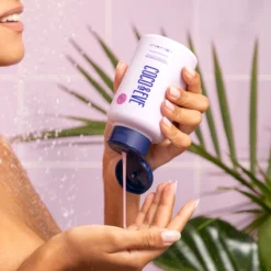 Coco & Eve Glow Figure Smoothie Shower Gel -Teint Lisse Soldes Magasin coco eve glow figure smoothie shower gel gel de douche nourrissant 4