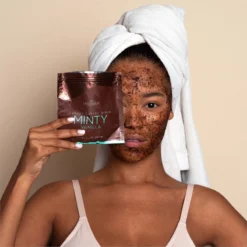 COCOSOLIS Luxury Coffee Scrub Box -Teint Lisse Soldes Magasin cocosolis luxury coffee scrub box ensemble pour une peau douce et lisse 2