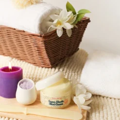 Elizavecca Milky Piggy Super Elastic Bust Cream -Teint Lisse Soldes Magasin elizavecca milky piggy super elastic bust cream creme raffermissante buste au collagene 4