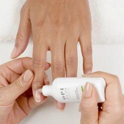 OPI Pro Spa -Teint Lisse Soldes Magasin opi pro spa baume exfoliant pour cuticules 3