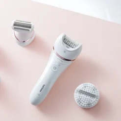 Philips Epilator Series 8000 BRE740/10 Wet & Dry -Teint Lisse Soldes Magasin philips epilator series 8000 bre740 10 wet dry epilateur pour femme 4
