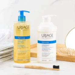 Uriage Xémose Cleansing Soothing Oil -Teint Lisse Soldes Magasin uriage xemose cleansing soothing oil huile nettoyante apaisante visage et corps 2