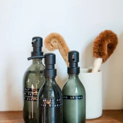 Wellmark Black Amber Hand Lotion -Teint Lisse Soldes Magasin wellmark black amber hand lotion lait mains avec pompe doseuse 1